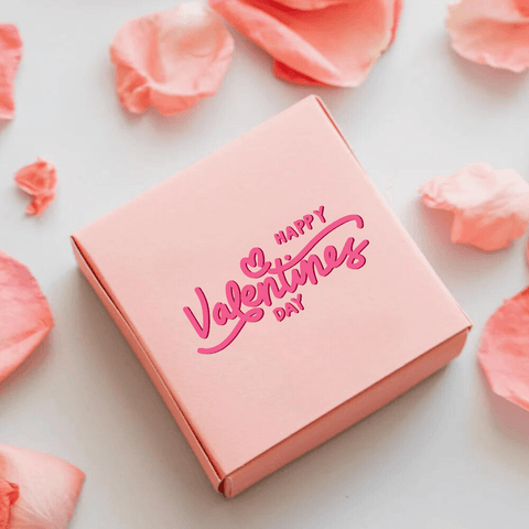 Premium lingerie valentine gift box - Purely Femme